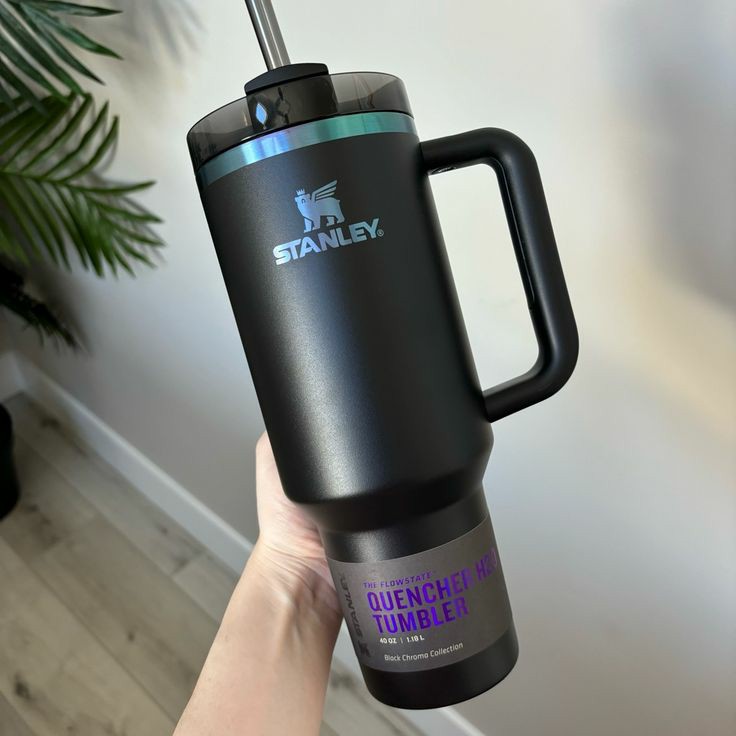 Stanley Quencher 40OZ Tumbler Black Chroma