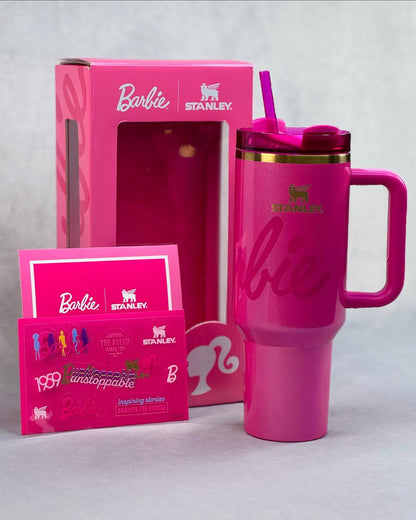 Stanley x Barbie 70s Superstar Quencher 1200ml