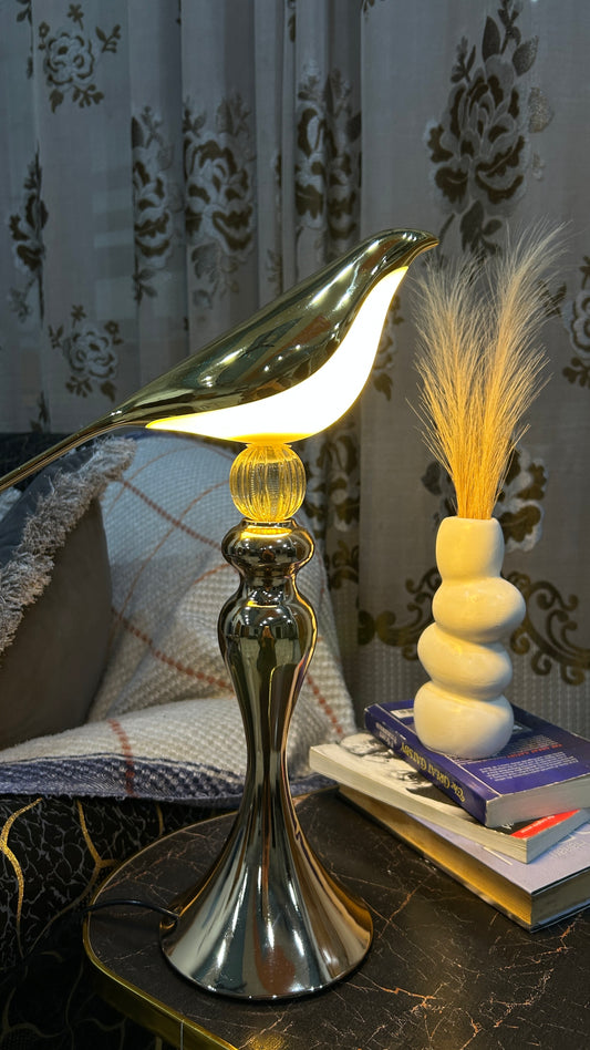 New Trending Bird Table Desk Lamp