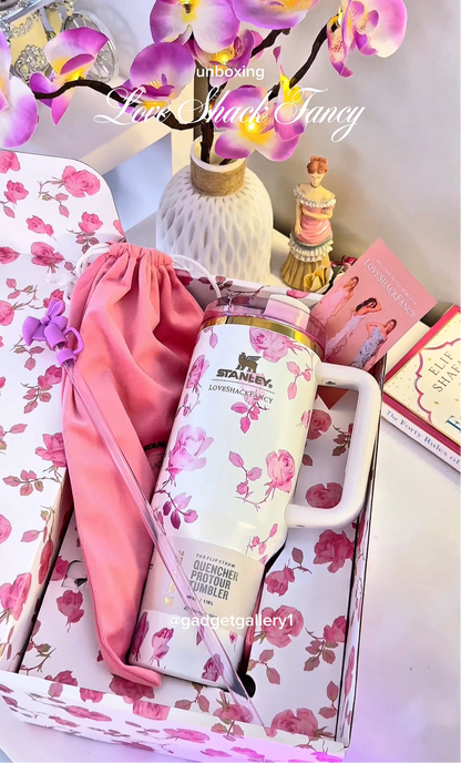 Stanley X 40OZ Tumbler Love Shack White With GiftBox