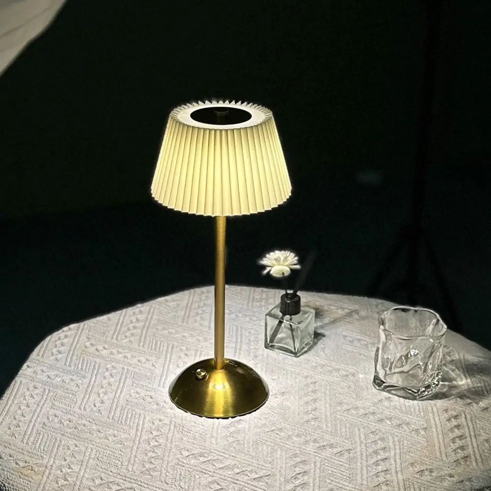 Retro Rechargeable Table Desk Lamp-01