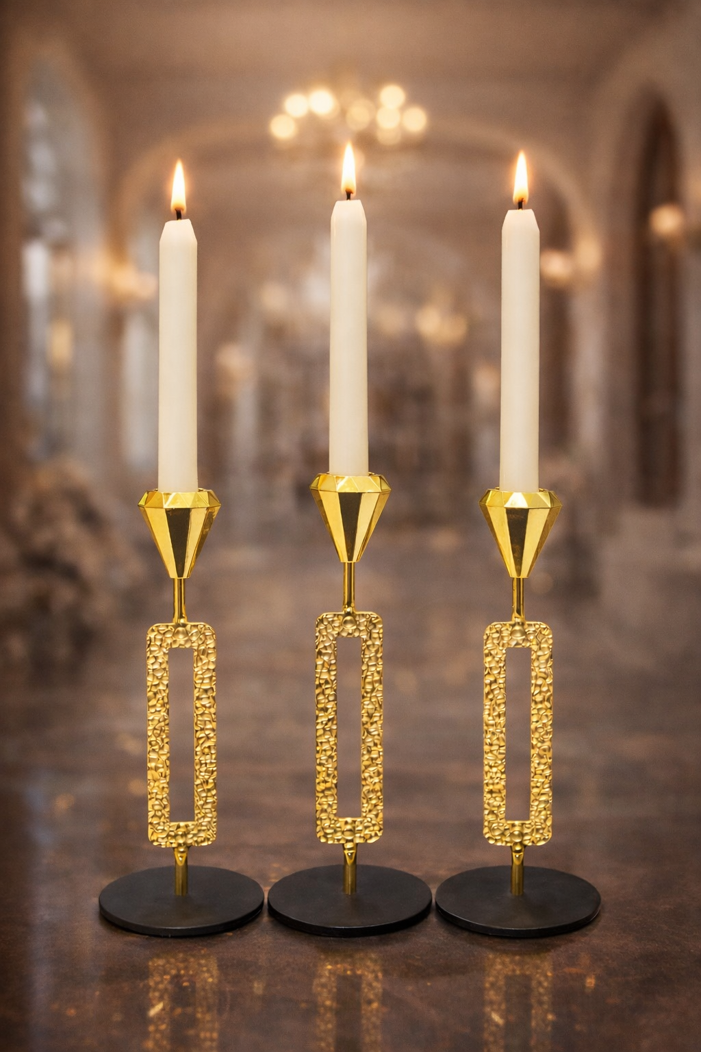 3pcs Metal Candle Stand With Candles