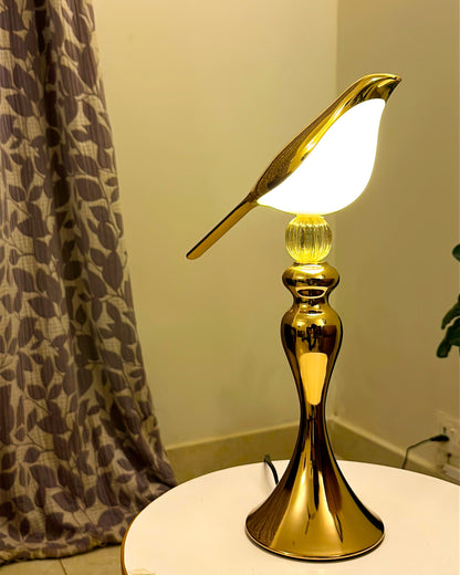 New Trending Bird Table Desk Lamp