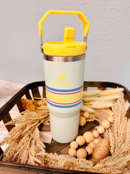 Versatile 30oz Stanley 900ML Flip Straw Tumbler