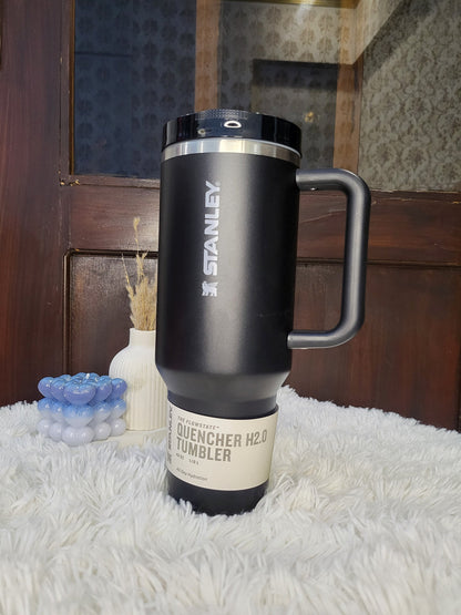 Stanley Quencher 40oz Protour Tumbler Black Flip Straw